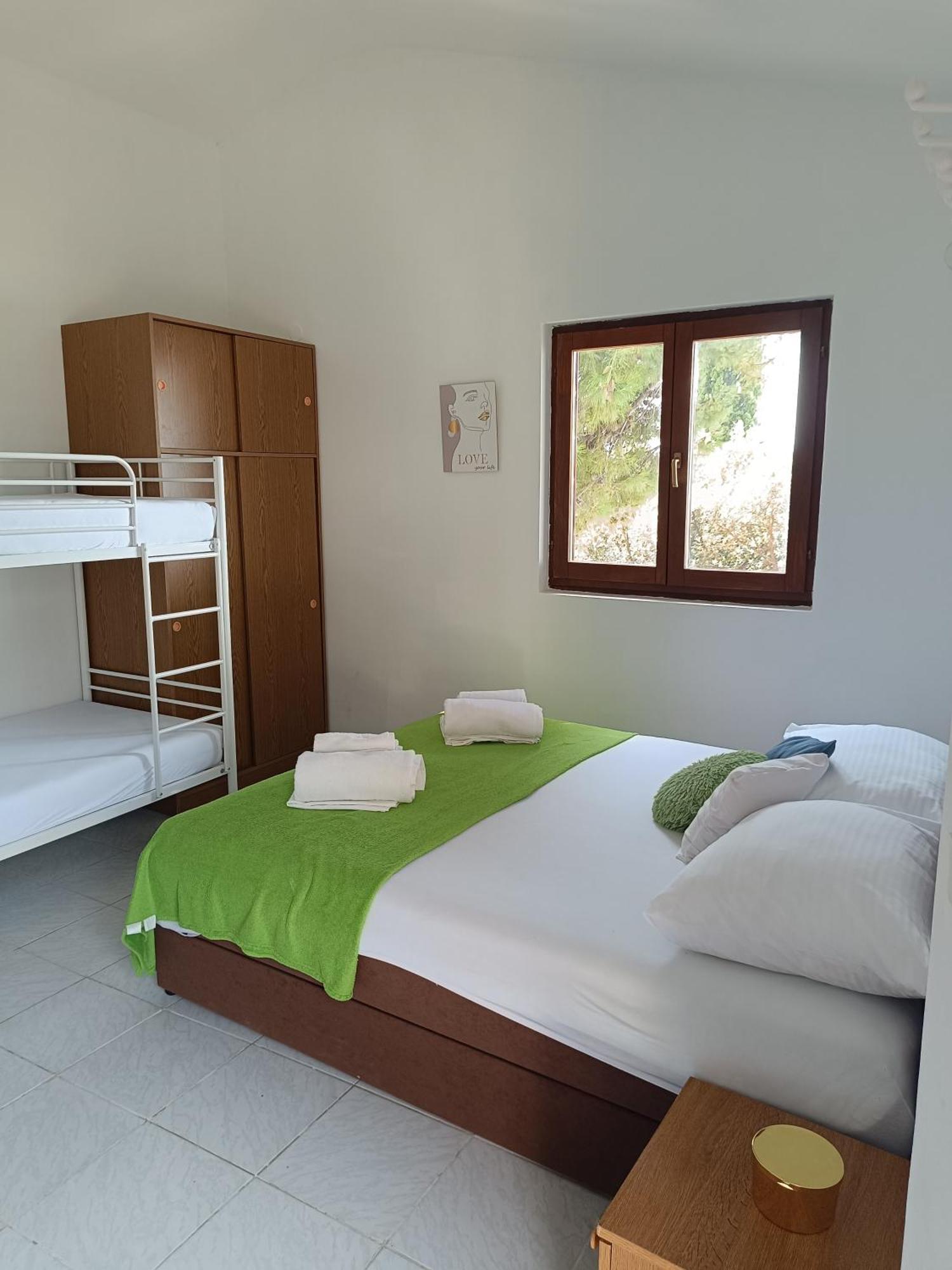 Studio Apartmani Tucic Celina Exteriör bild