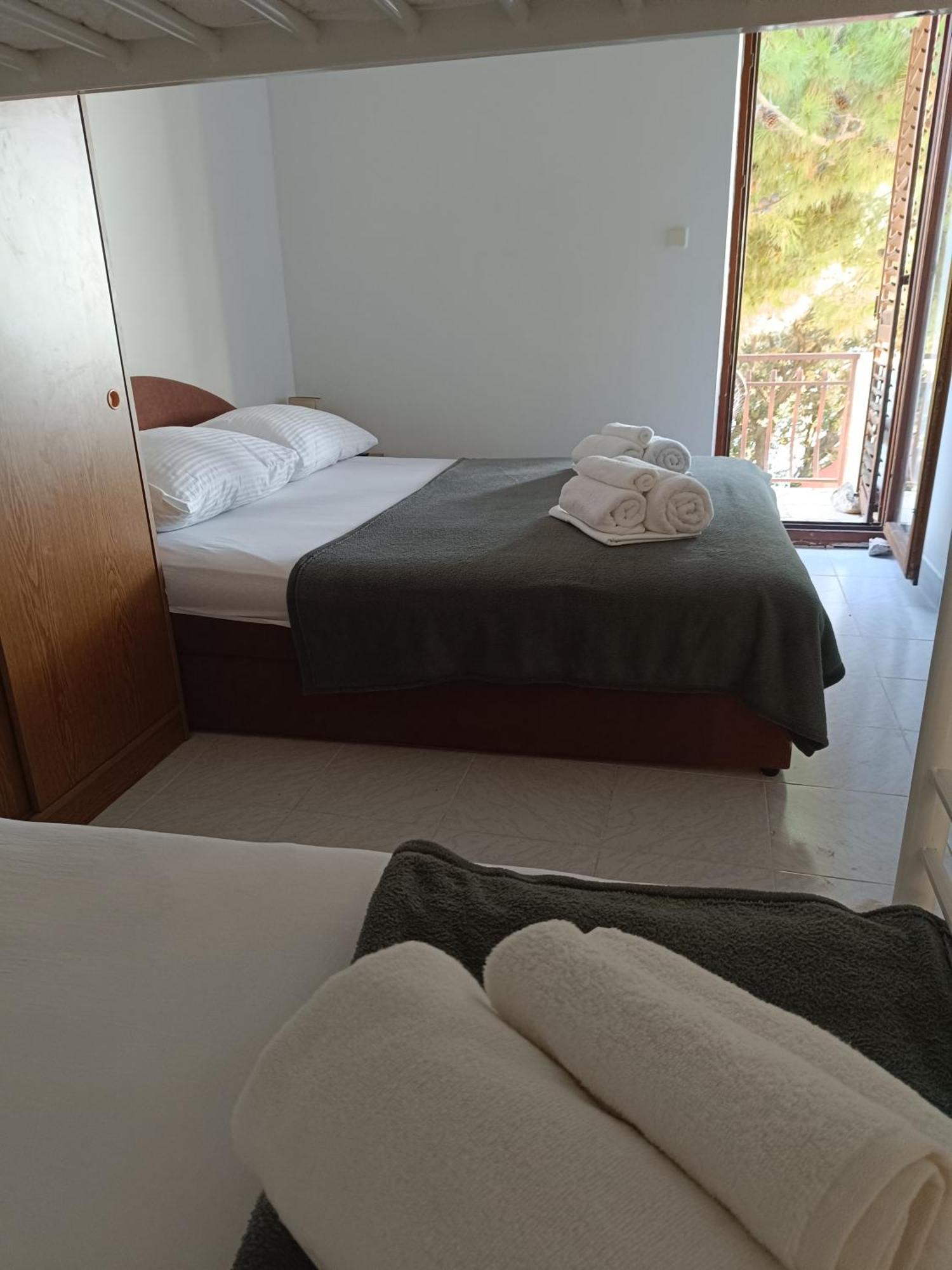 Studio Apartmani Tucic Celina Exteriör bild